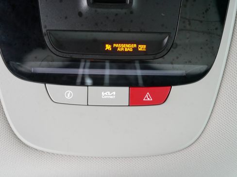 Certified 2023 Kia Sorento X-Line EX image 33