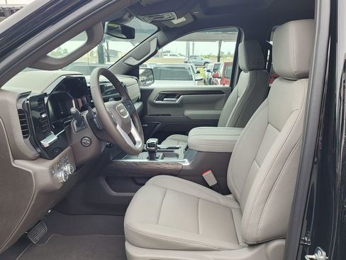 New 2026 GMC Sierra 1500 SLT w/ SLT Premium Plus Package AWD/4WD image 17