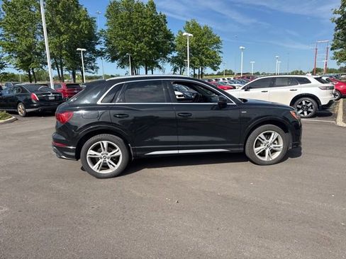 Used 2021 Audi Q3 2.0T Premium w/ Convenience Package AWD/4WD image 12