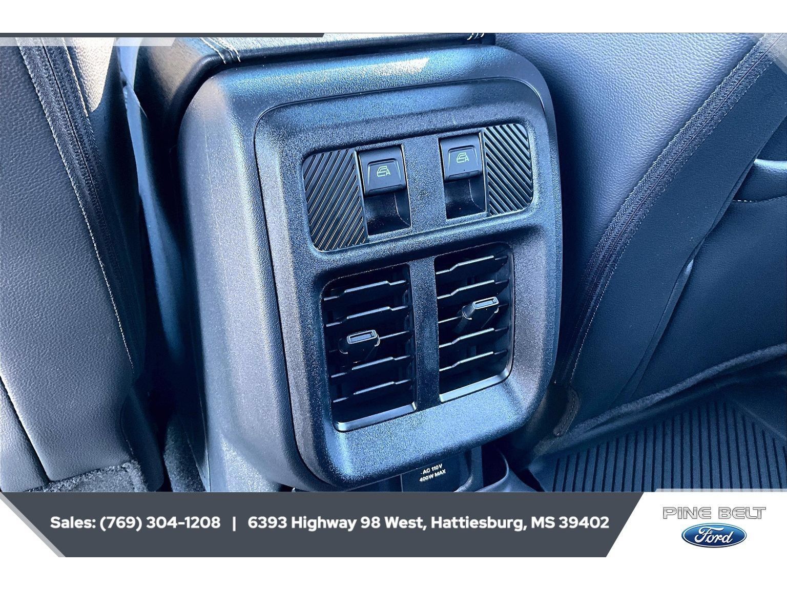 Used 2025 Ford Bronco Outer Banks AWD/4WD image 25