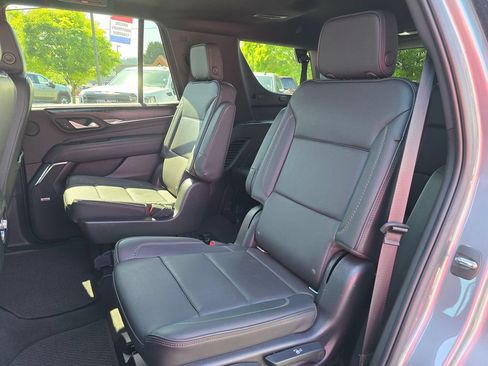 Used 2022 GMC Yukon Denali w/ Max Trailering Package AWD/4WD image 18