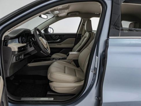 Used 2022 Lincoln Corsair FWD image 25