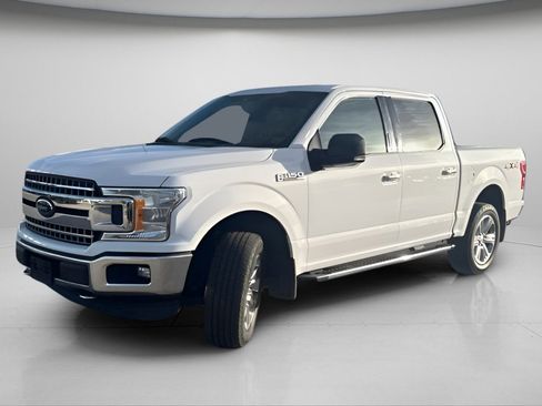 Used 2019 Ford F150 XLT w/ Equipment Group 302A Luxury AWD/4WD image 14