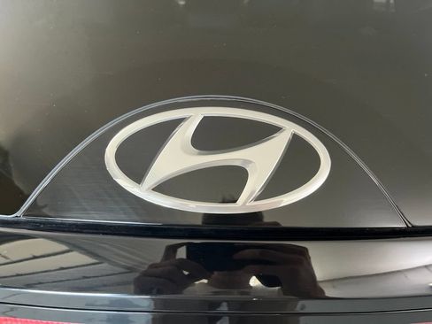 Used 2023 Hyundai Tucson Limited AWD/4WD image 45