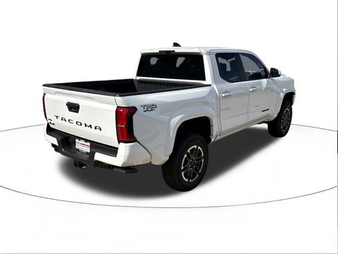 New 2025 Toyota Tacoma TRD Sport image 3