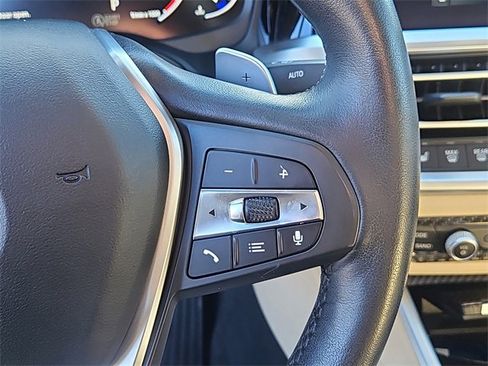 Used 2020 BMW 330i xDrive Sedan w/ Driving Assistance Package image 27