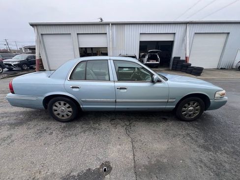 Used 2006 Mercury Grand Marquis LS RWD image 4