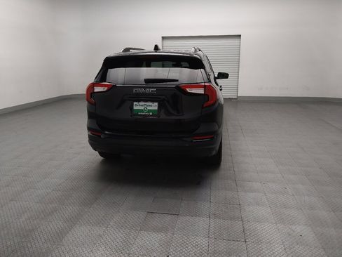 Used 2023 GMC Terrain SLE w/ Driver Convenience Package FWD image 7