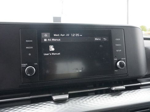 Used 2024 Kia Carnival LX FWD image 44