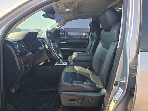 Used 2018 Toyota Tundra Limited w/ Limited Premium Package AWD/4WD image 9