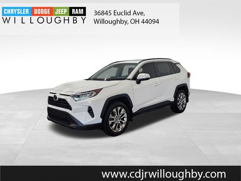 Used 2020 Toyota RAV4 XLE Premium AWD/4WD image 1