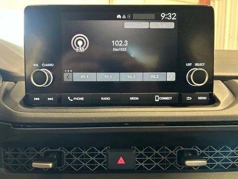 Certified 2025 Honda Accord SE image 30