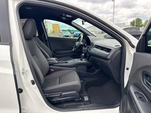 Certified 2022 Honda HR-V Sport image 39