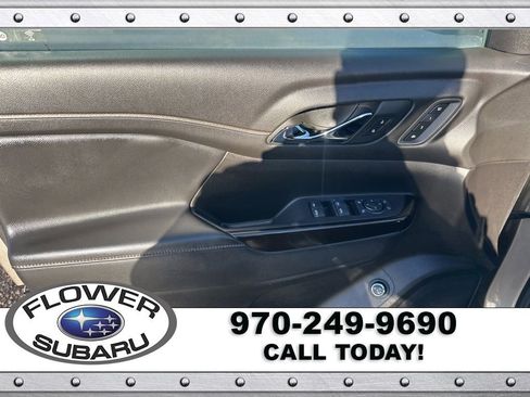 Used 2022 GMC Acadia AT4 w/ Technology Package image 23