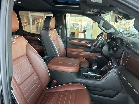Used 2024 GMC Sierra 1500 Denali Ultimate image 39