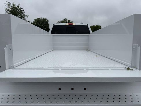 New 2025 Ford F350 XL w/ XL Chrome Package image 12