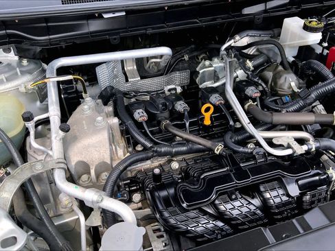 Used 2024 Mitsubishi Outlander SE FWD image 32