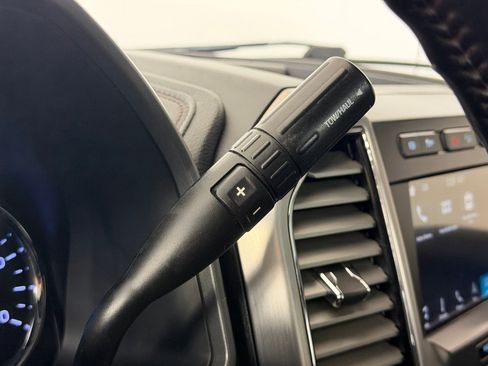 Used 2018 Ford F250 Platinum w/ Platinum Ultimate Package AWD/4WD image 27