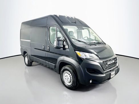 New 2026 RAM ProMaster 3500 w/ Cold Weather Group image 1