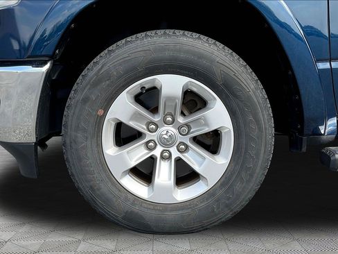 Used 2020 RAM 1500 Laramie AWD/4WD image 33