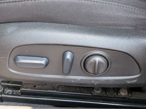 Used 2024 Chevrolet Malibu LT FWD image 21
