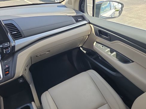 Certified 2023 Honda Odyssey EX-L image 11