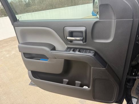 Used 2017 Chevrolet Silverado 1500 Custom w/ Rally 1 Edition image 32