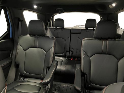 New 2025 Honda Pilot TrailSport image 25