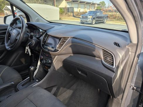 Used 2021 Chevrolet Trax LS w/ Tint and Cruise Package image 24