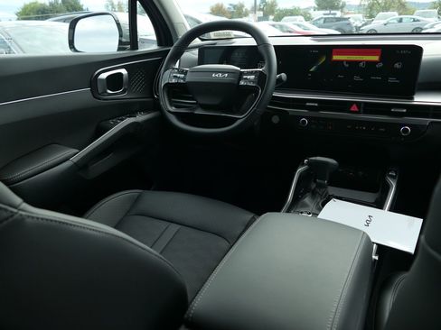 New 2026 Kia Sorento S image 24