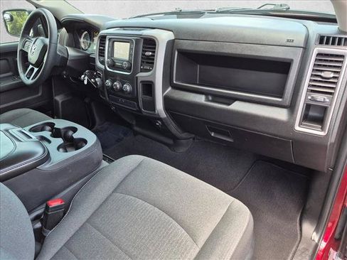 Used 2022 RAM 1500 Tradesman w/ Tradesman SXT Package RWD image 22