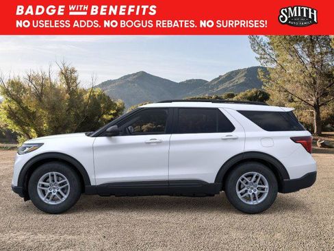 New 2026 Ford Explorer Active w/ Active Comfort Package RWD image 4