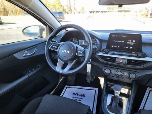 Used 2024 Kia Forte LXS image 14