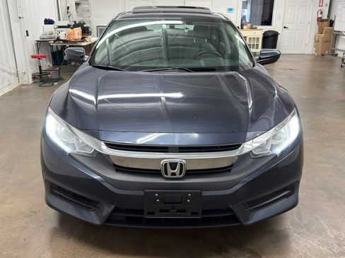 Used 2017 Honda Civic EX image 12