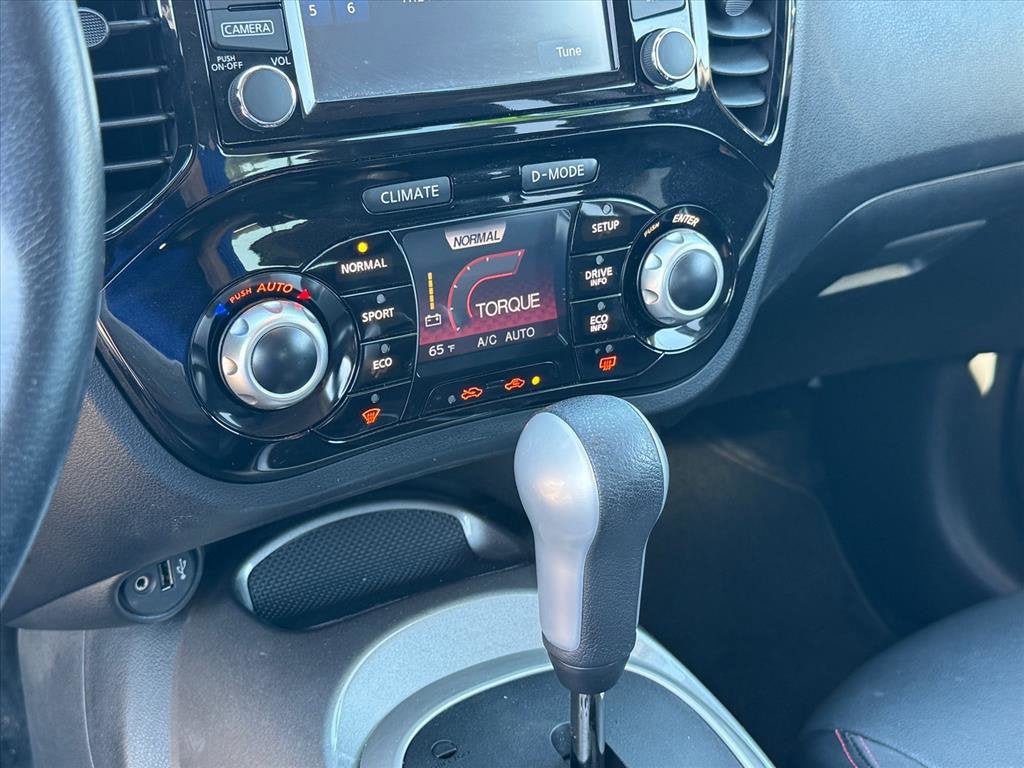 Used 2014 Nissan Juke SL AWD/4WD image 25