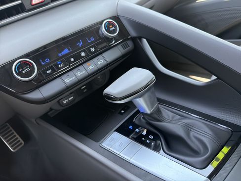 Used 2026 Hyundai Elantra Sport FWD image 7