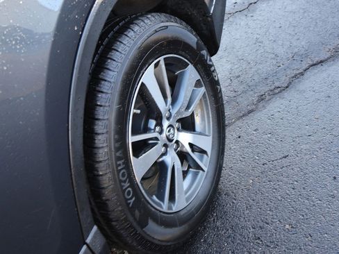 Used 2018 Toyota RAV4 XLE image 41