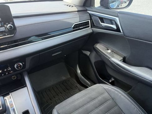 Used 2023 Mitsubishi Outlander SE FWD image 16