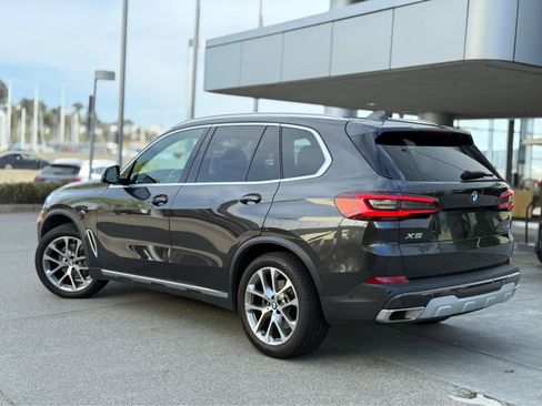 Used 2023 BMW X5 xDrive40i image 3