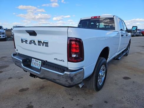 New 2026 RAM 2500 Tradesman AWD/4WD image 37