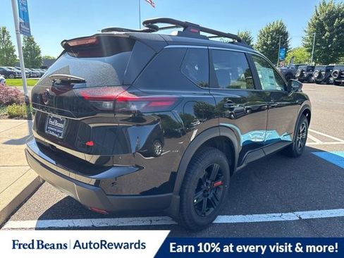New 2026 Nissan Rogue SV AWD/4WD image 10