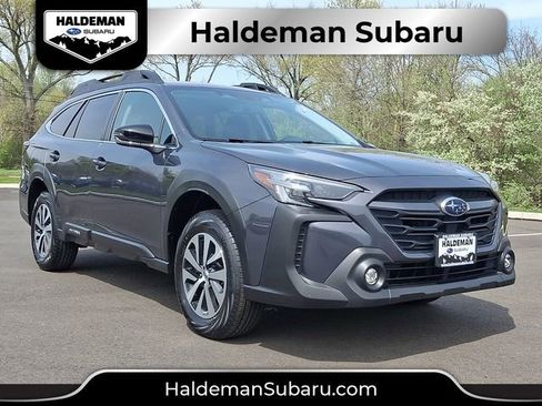Certified 2024 Subaru Outback Premium AWD/4WD image 1