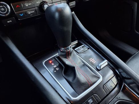 Used 2023 Jeep Compass Trailhawk image 18