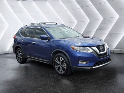 Used 2018 Nissan Rogue SL