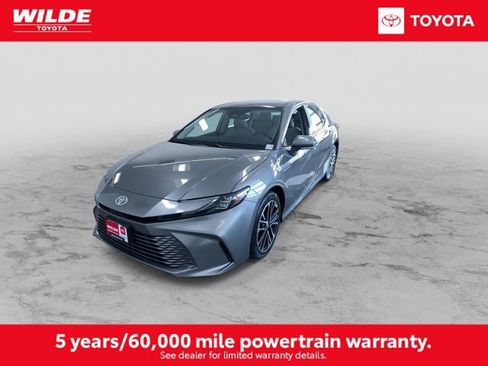 New 2026 Toyota Camry XLE image 5