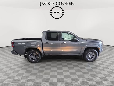 New 2026 Nissan Frontier SV w/ All-Weather Content Package AWD/4WD image 4