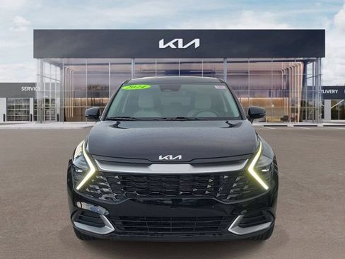 Certified 2024 Kia Sportage EX FWD image 2