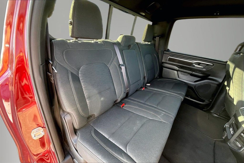 Used 2025 RAM 1500 Big Horn AWD/4WD image 24