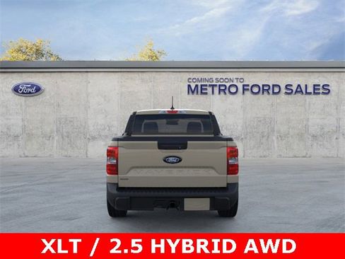 New 2025 Ford Maverick XLT w/ Equipment Group 301A image 33