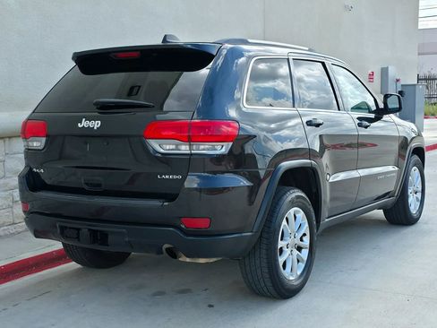 Used 2014 Jeep Grand Cherokee Laredo w/ Security & Convenience Group image 3